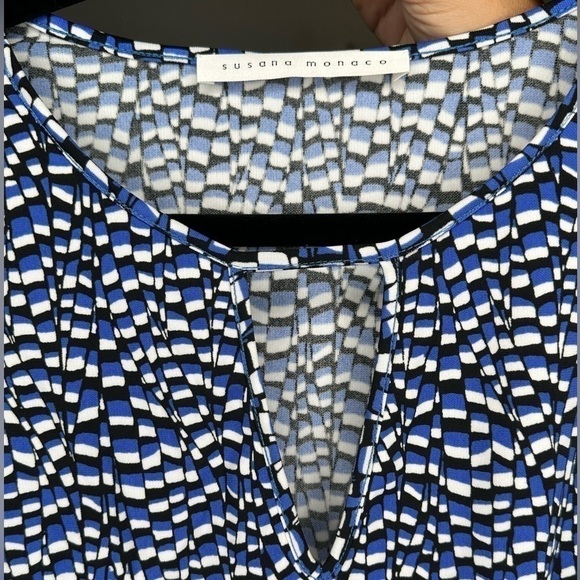 NWT- Susana Monaco Black and Blue Patterned Tank sheath dress - Picture 3 of 3